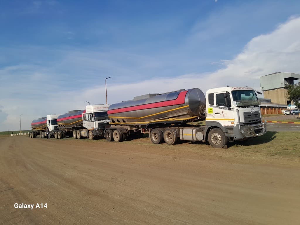 CAT 226B skid steer loader